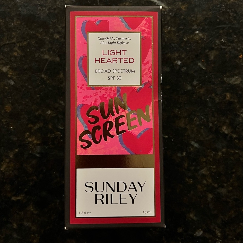 New Sunday Riley Light Hearted Suncreen Skin Care New In Box